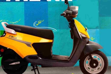 BGauss C12 Electric Scooter 2025