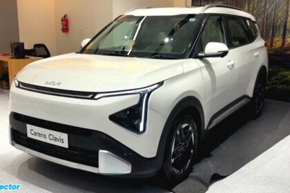 Kia Carens Clavis HTX(O)